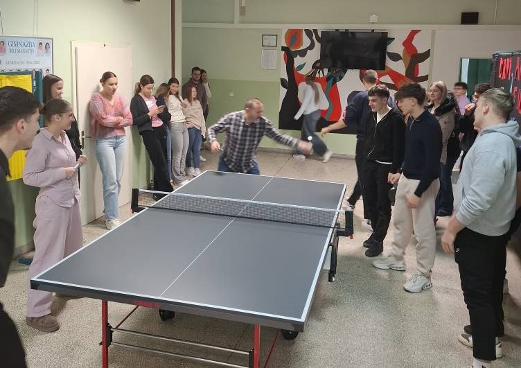 Donacija stola za stolni tenis